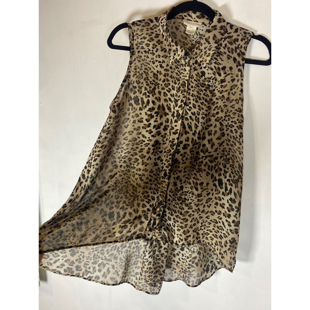 Leopard Print Sleeveless Button Front High Low Blouse Medium Animal Print